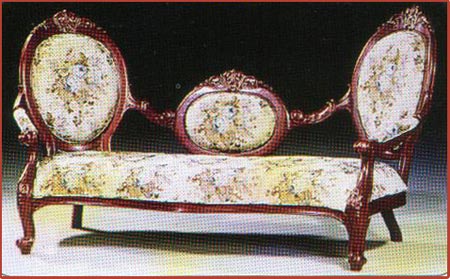 Cameo Triple Chaise